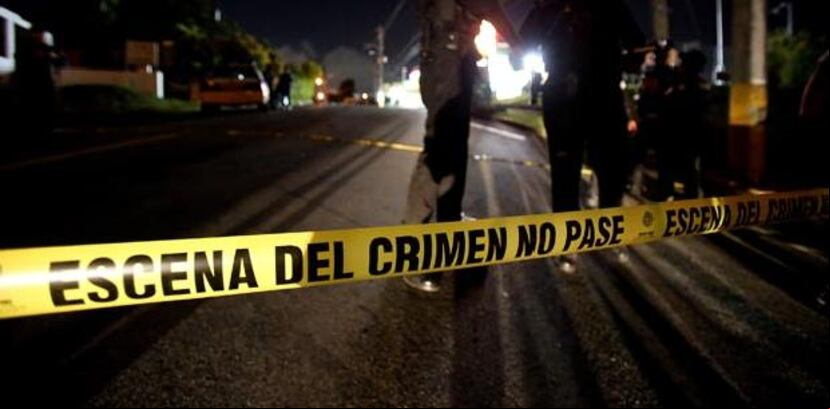 En la escena se ocuparon más de 30 casquillos de calibre .40. (Archivo)