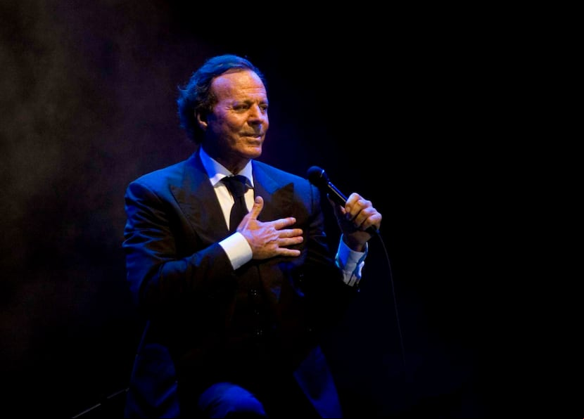 El cantante español recibirá el doctorado en la próxima ceremonia de graduación, el sábado 9 de mayo, en el Agganis Arena de la Universidad de Boston. (AP)