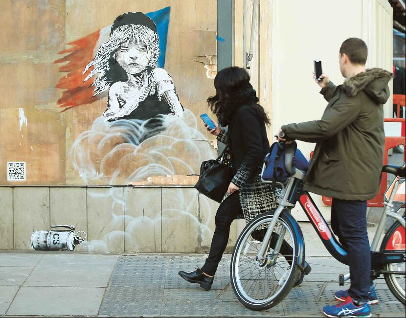 Según el modelo usado por matemático, el nombre real de Bansky podría ser Robin Gunningham. (AP)