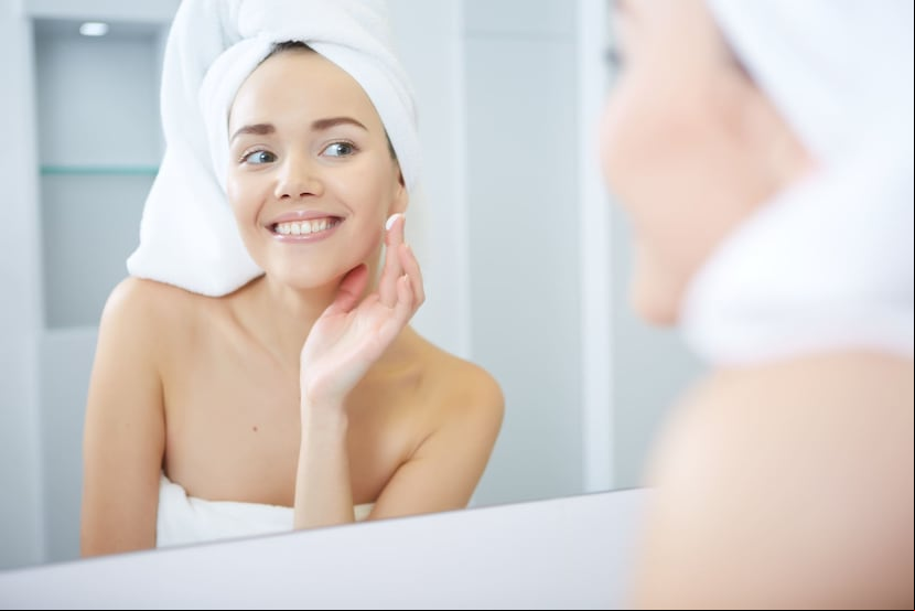 Para mantener un cutis saludable es importante la limpieza diaria. (Archivo)