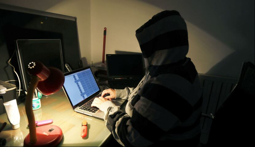 Robo de identidad, estafas de inversión y explotación infantil son algunos de los delitos que se cometen a través de las redes sociales (EFE).